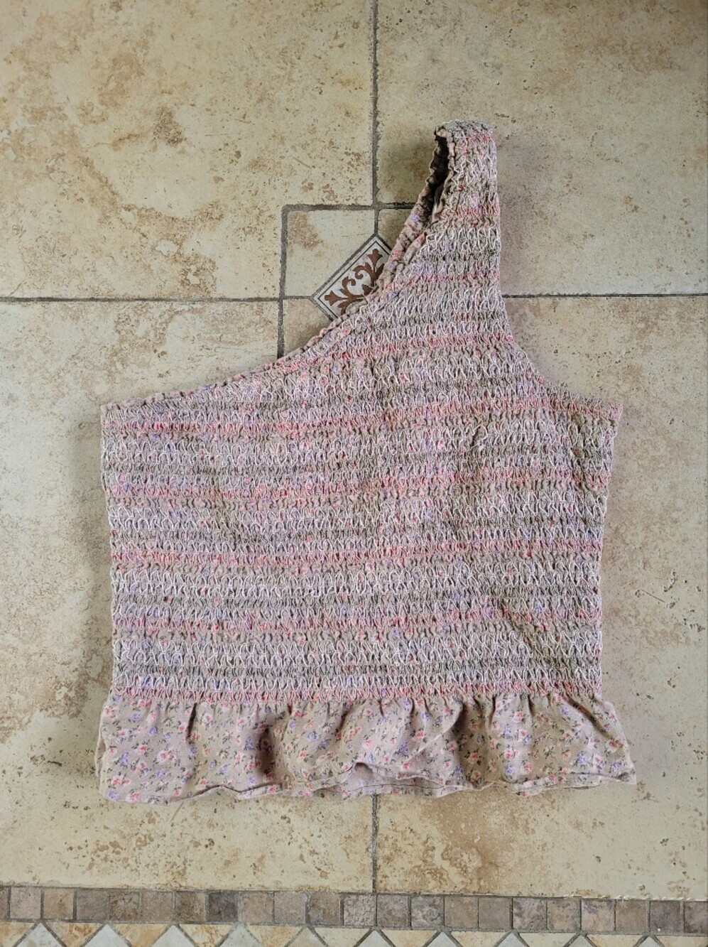 American Eagle Outfitters One-Shoulder Smocked Tank Top - Pink/Cream